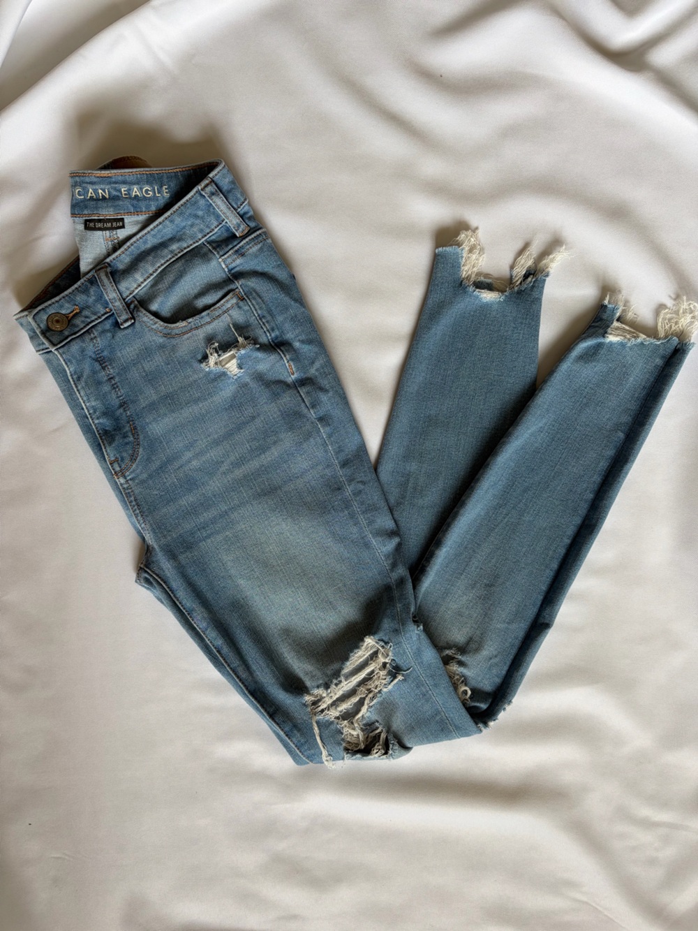 American Eagle Dream Jean High Rise Distressed Skinny Jeggings Light Wash AE 2 R - Picture 2 of 10